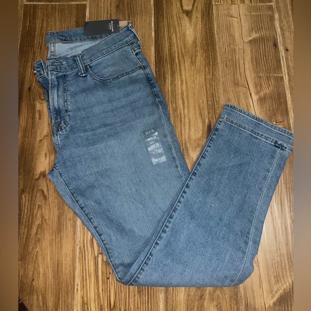 NWT Men’s 32 x 30 Abercrombie jeans
